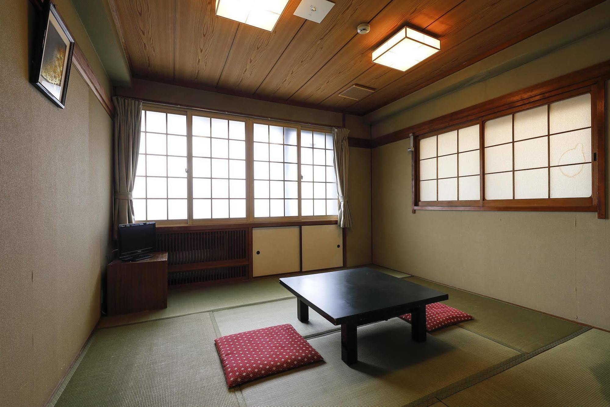 Azumaya Ryokan Kyoto Exterior photo