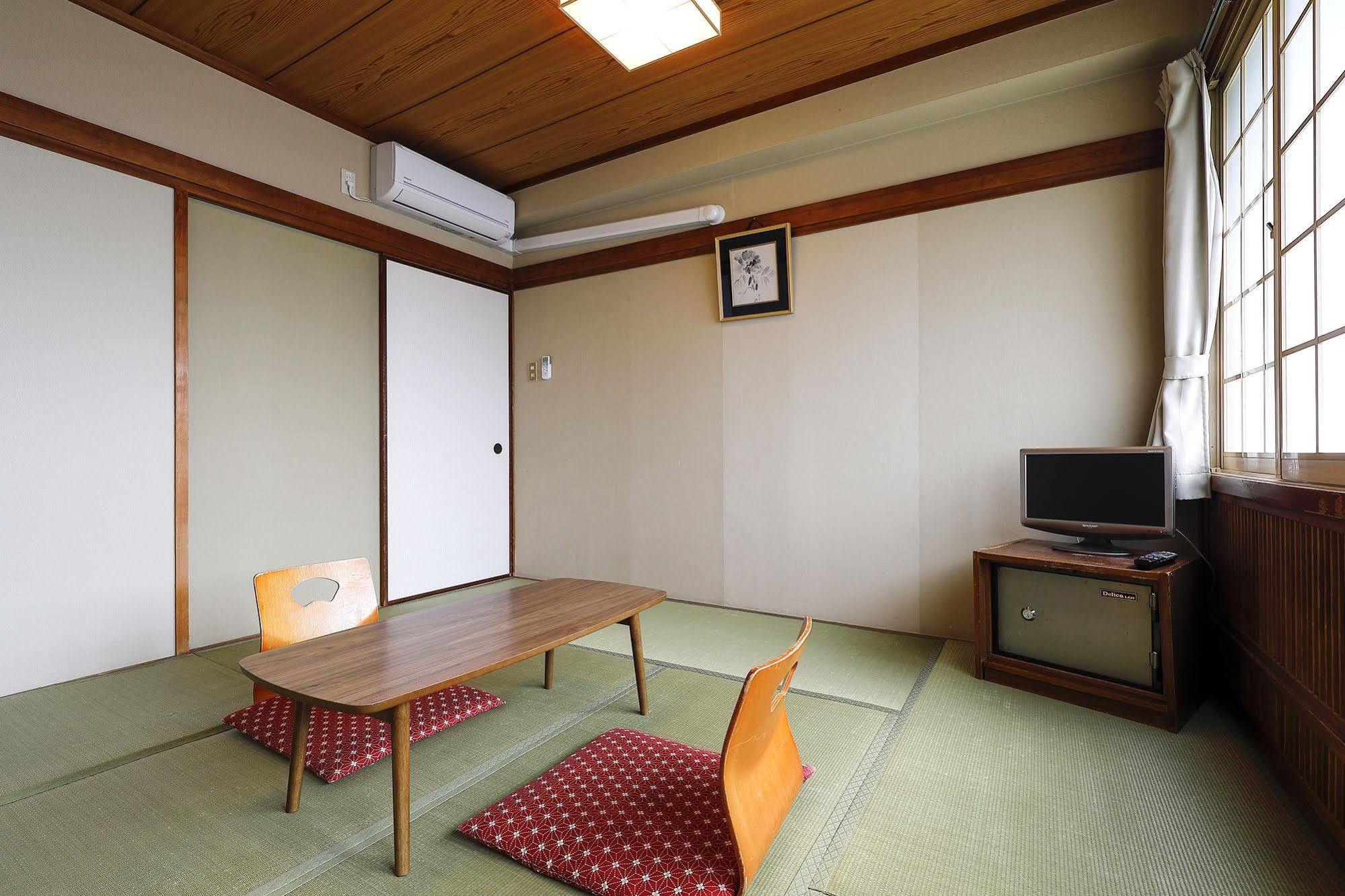 Azumaya Ryokan Kyoto Exterior photo